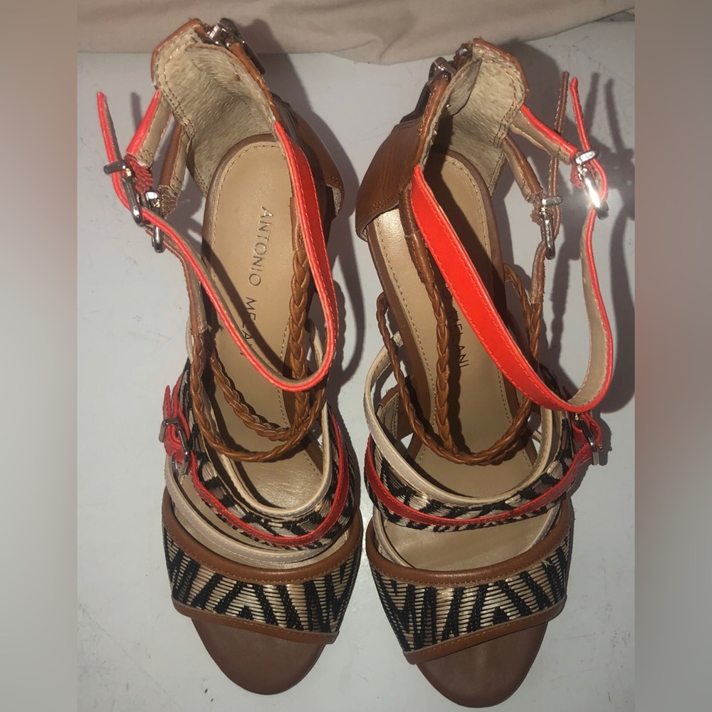 Printed Heels - Picture 2 of 5